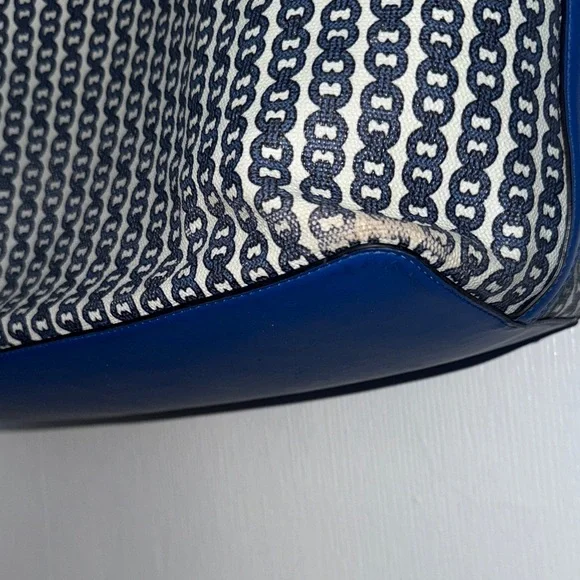 Tory Burch Gemini Link Tote Navy, Royal Blue, and White Geometric Shoulder Bag - Picture 15 of 17